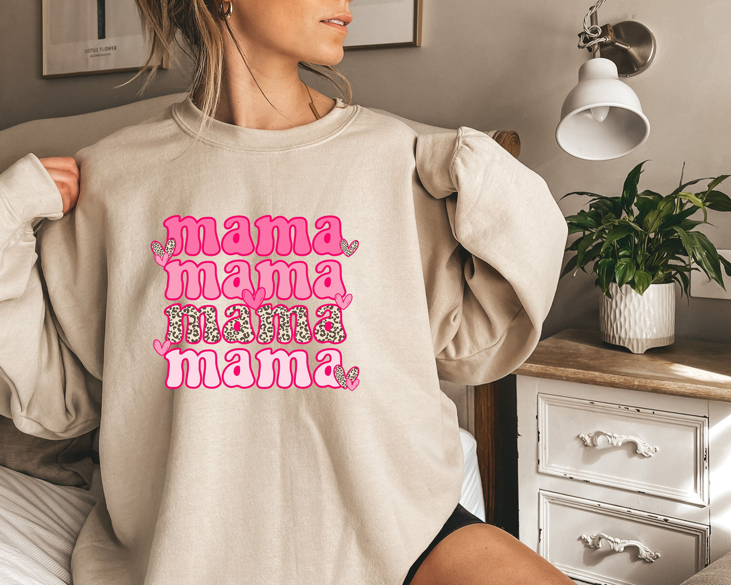 Mama Sweatshirt, Valentines Day sweathirt,Pregnancy announcement,Mama Valentine Shirt,new mom gift,Cute Valentines Sweat,Mothers day gift