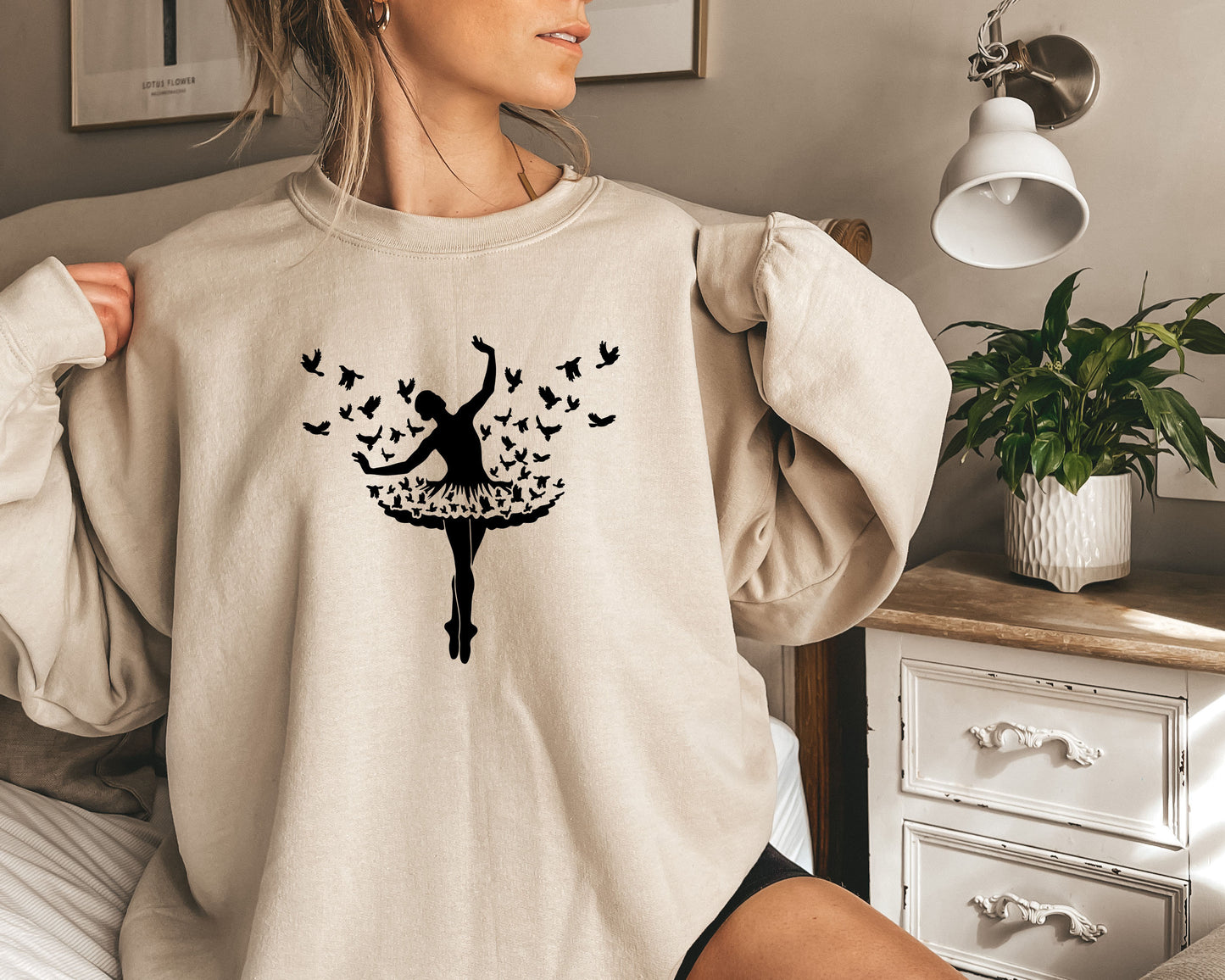 Ballet Dancer Birds Sweatshirt,Ballerina Birds Shirt,Dancing sweats,Ballet Dancer Tee,Ballerina Shirt,Ballerina Dancer Shirt,Ballerina Gift