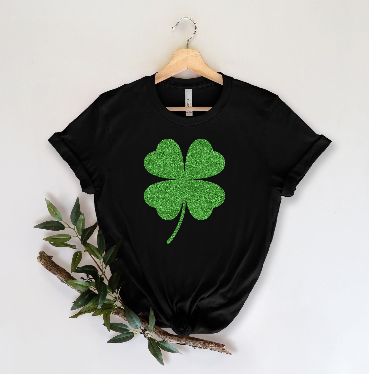 Glitter SHAMROCK Tshirt,Green Glitter Four Leaf,Lucky Sweatshirt,Shamrock Sweater,St Patrick's Women Shirt,St Patrick's Day Sweatshirt