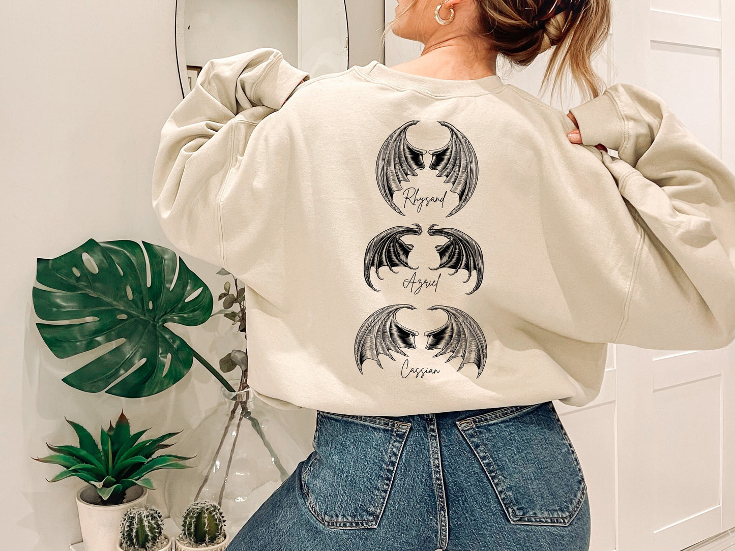 ACOTAR Bat Boys Sweatshirt,Back design Sweatshirt,Illyrians of the Night Shirt,Cassian General Comander Tee