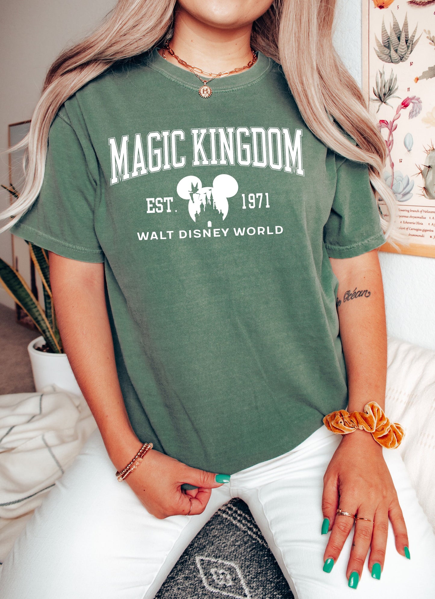 Comfort Colors Disney Magic Kingdom Tshirt,Disneyworld Est 1971 shirt,Walt Disney World Magic Kingdom 1971 Family Vacation Shirt