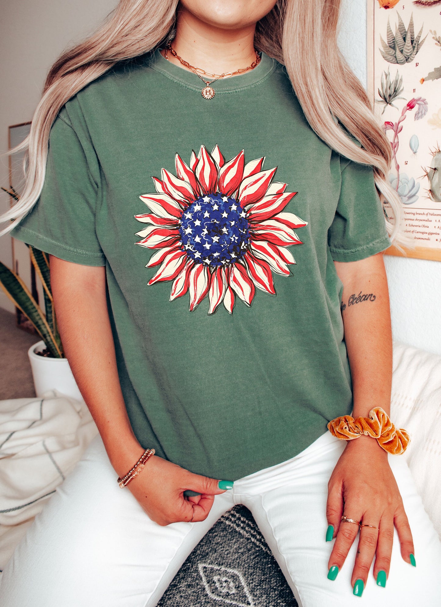 Comfort Colors America Sunflower Shirt,Sunflower T shirt, USA Sunflower, Sunflower shirts,4th Of July Flag Graphic T-Shirt,