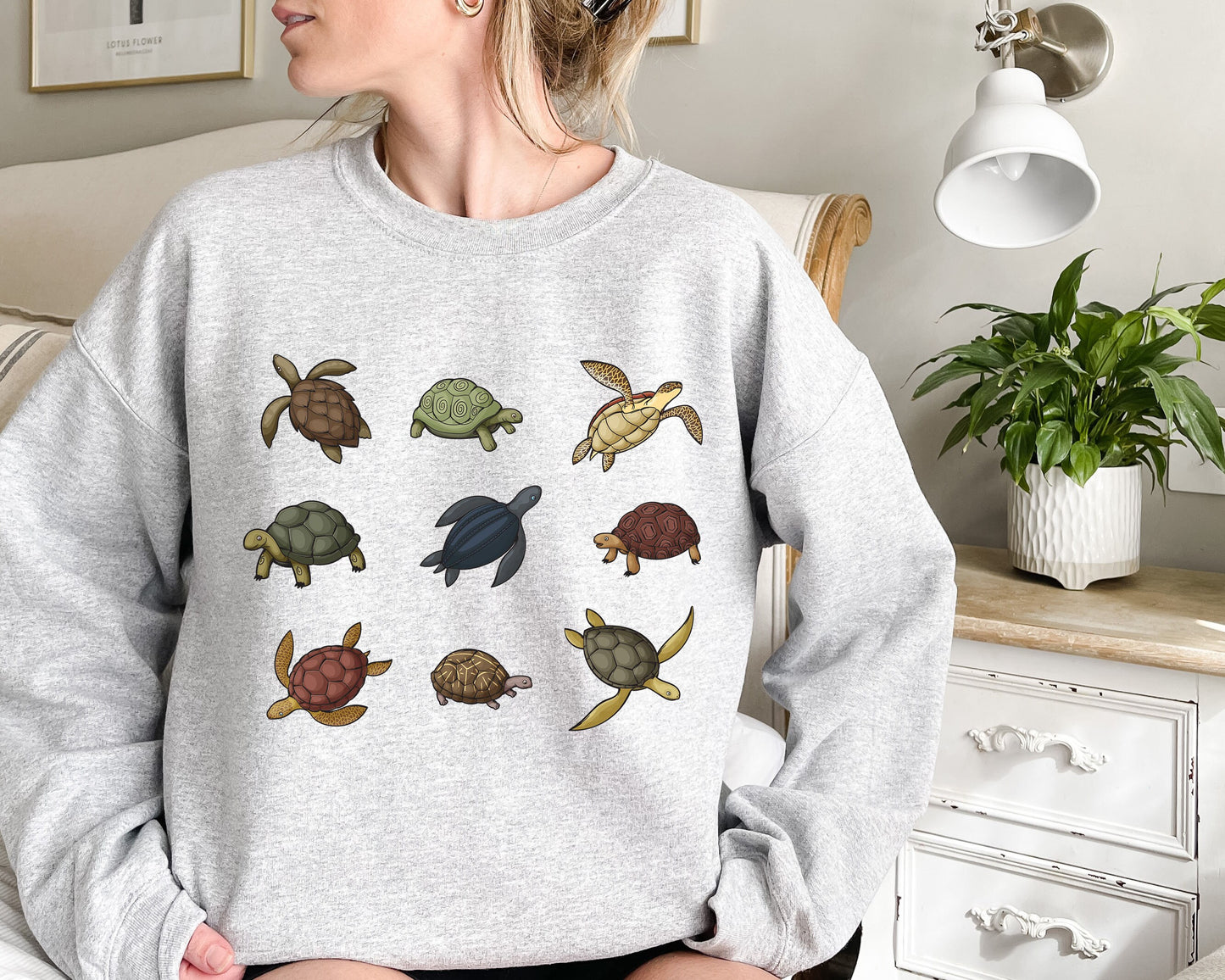 Turtle Sweatshirt,Caretta Cretta Turtle Gifts,Turtle Lover,Animal Crewneck,Save Turtles,Turtles Lover,Animal Lover Gift,Caretta Caretta Tee