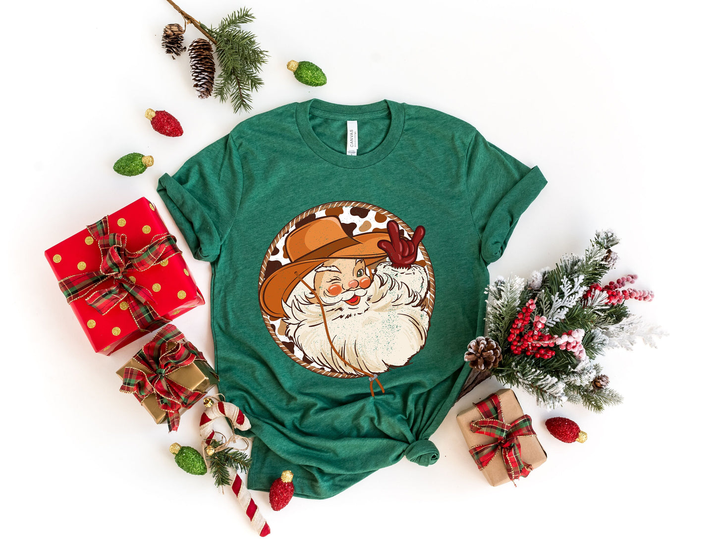 Cowboy Santa Western Christmas Shirt,Howdy Retro Santa Shirt,Christmas Santa Vibes,Family Christmas Shirts,Country Christmas,Christmas Gift