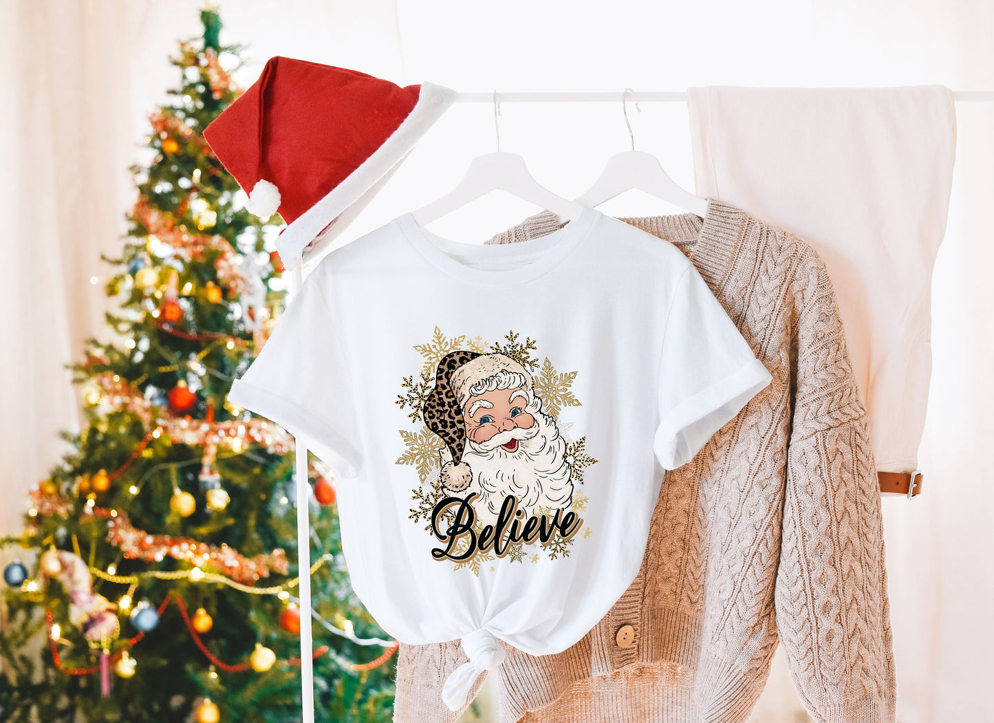 Santa Believe Shirt,Leopard Santa Shirt,Christmas shirts,Christmas Family Shirt,Believe Shirt Cute Christmas tshirts,Christmas Believe