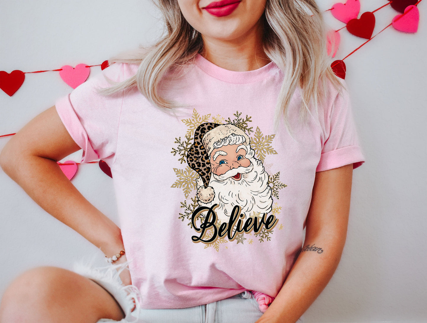 Santa Believe Shirt,Leopard Santa Shirt,Christmas shirts,Christmas Family Shirt,Believe Shirt Cute Christmas tshirts,Christmas Believe