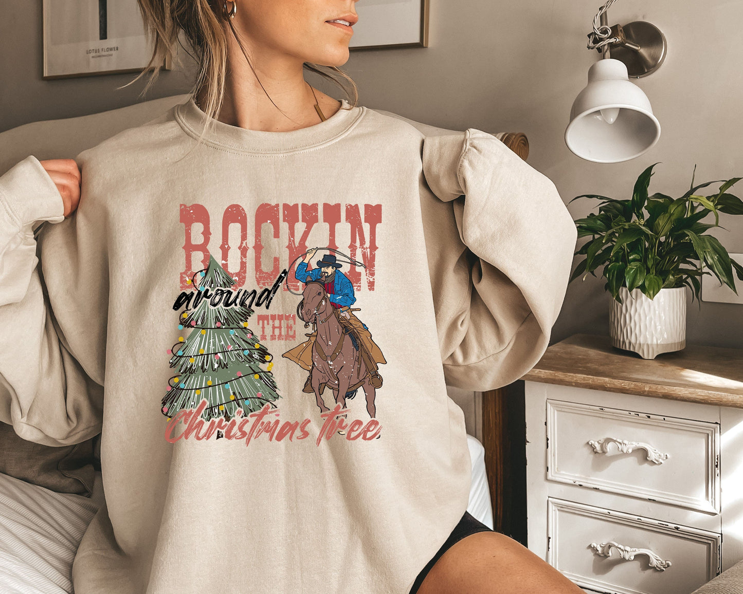 Rockin Around The Christmas Tree Sweatshirt,Christmas Song Tee,Santa Shirt,Xmas Sweatshirt,Cozy Sweatshirt,Country Chrıstmas Sweatshırt,XMAS