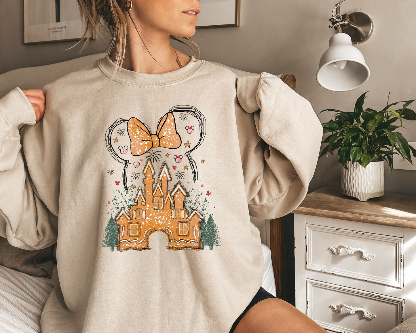 Disney Christmas Sweatshirt,Disney Christmas Family Matching Shirt,Minnie Shirt,Disney Holiday Shirt,Magic World Shirt,Dısney Shırt,Xmas
