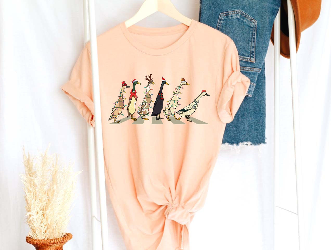 Christmas Light Duck Shirt,Funny Duck Shirt,Merry Duckmas,Santa Christmas Gifts,Duck Christmas Shirt,Funny Animals Christmas Sweatshirt,XMAS