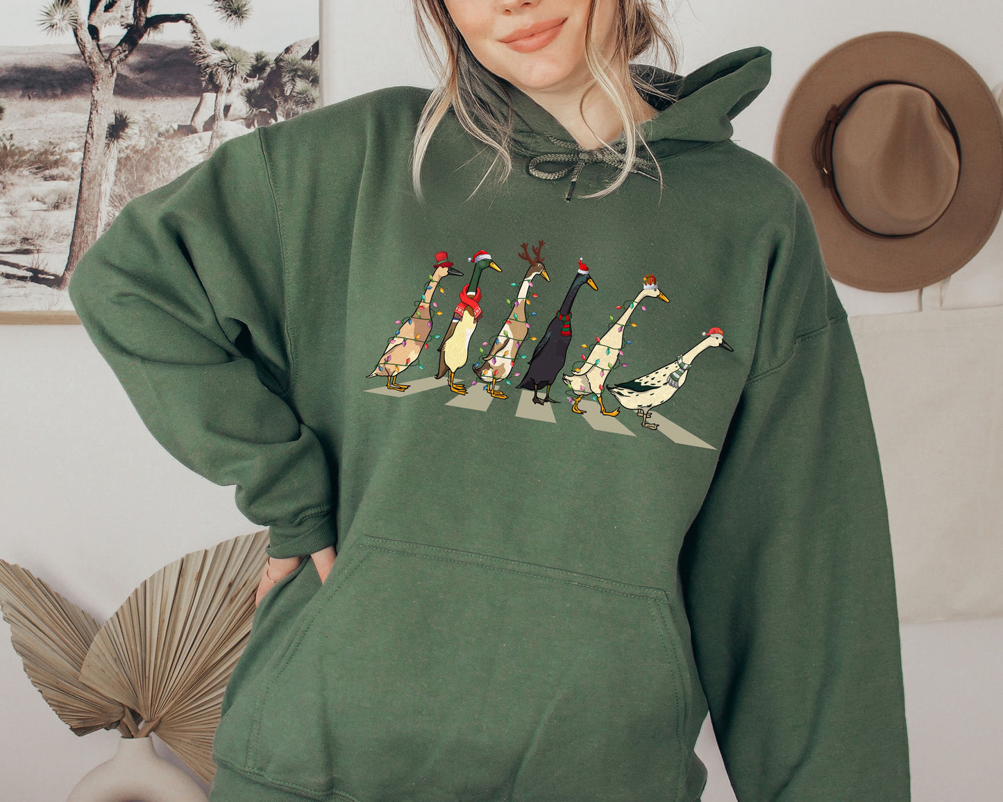 Christmas Duck Hoodıe,Duck Christmas Sweater,Merry Duckmas,Christmas Gifts,Santa Duck Sweatshirt,Women Duck Sweatshirt,Animal Shırt,XMAS